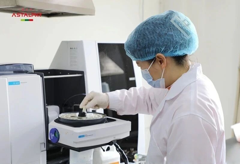 1764121833403810.jpg 012.jpg